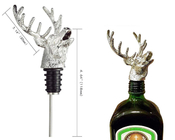 Popular Stag Head Pourer with Rubber Stopper and Zin Alloy Material