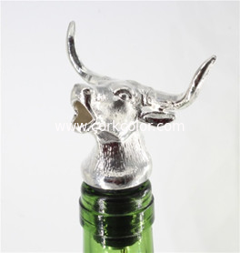 Popular Deer Head Wine Bottle Cork Pourer Stopper with Zin Alloy Material